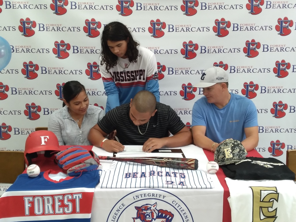 FHS Student Baseball Signing